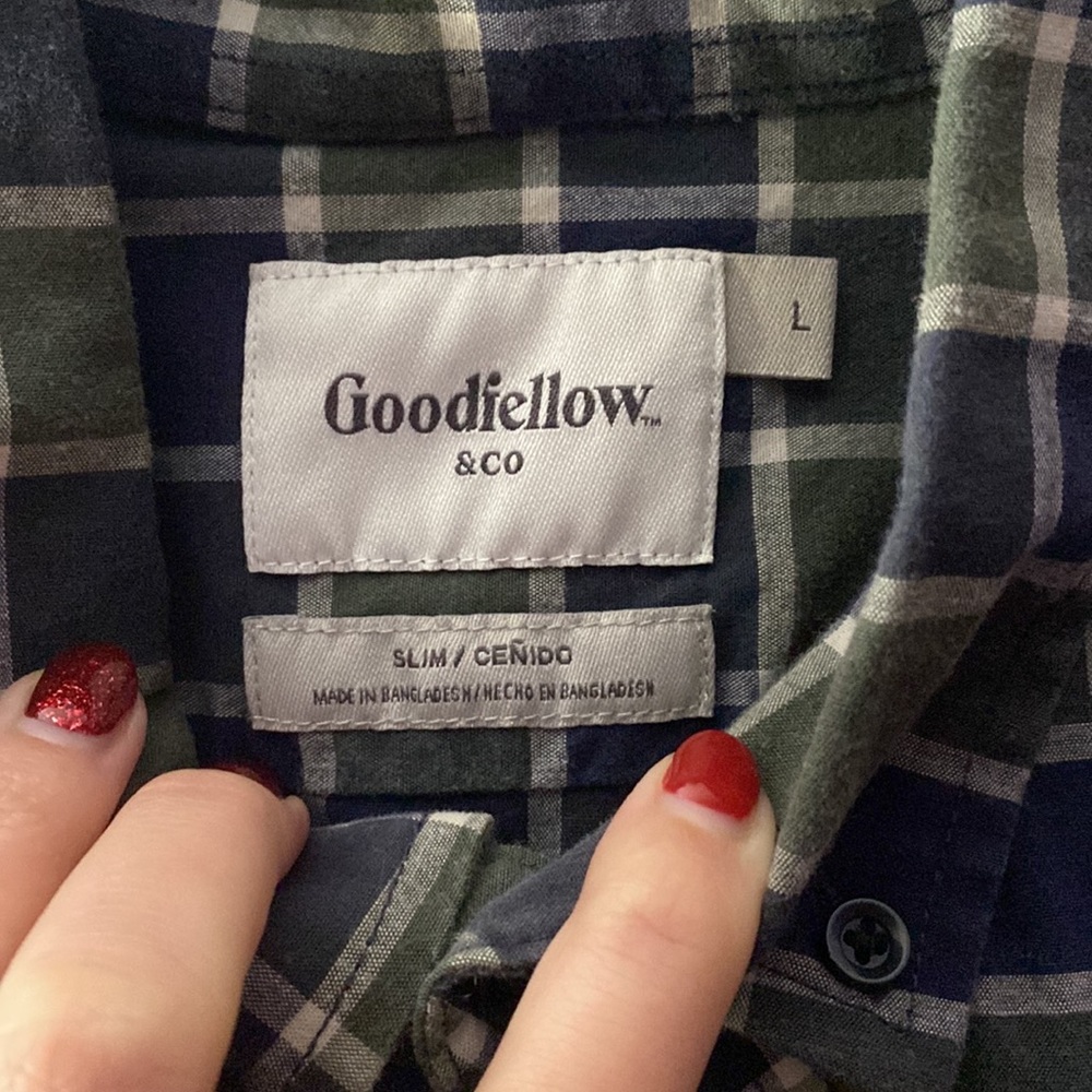 Men’s flannel - Picture 2 of 3